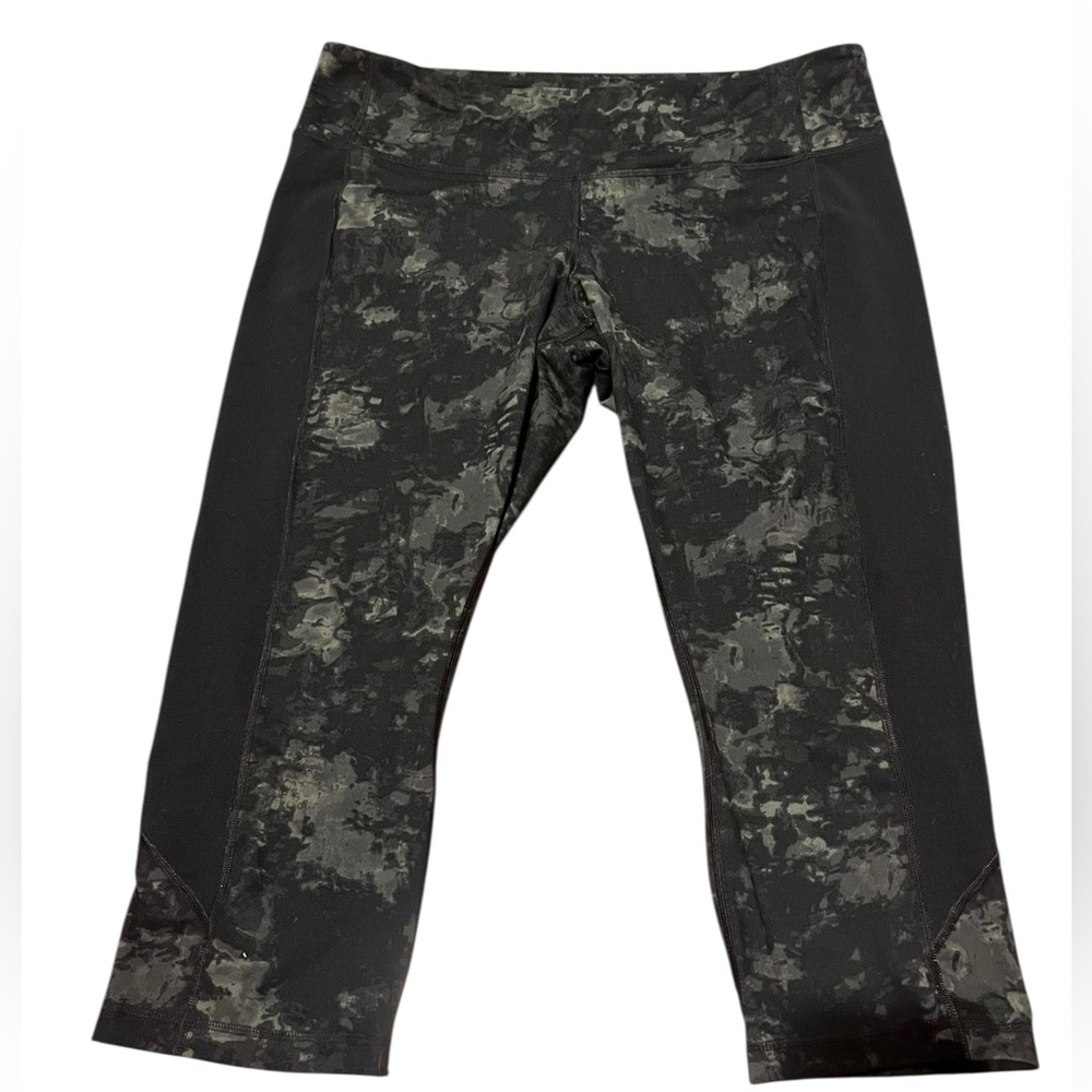 Columbia Women’s XL Cropped Capri Leggings Gray Black Camo Hiking‎ Running